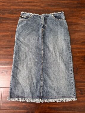 True Vintage Y2K Grunge Streetwear Frayed Raw Hem Denim Midi Skirt !iT JEANS